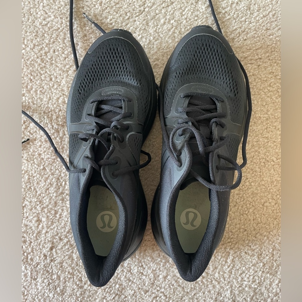 Lululemon tennis shoes